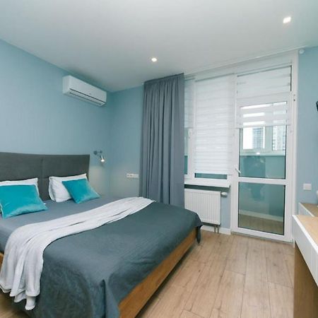 Happy Apartment, Warmth, Comfort, Turquoise Kiev Eksteriør bilde